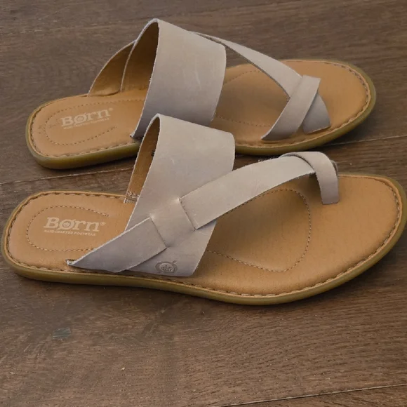 Born Women's Cream Cross-Strap Sandals - Picture 6 of 10
